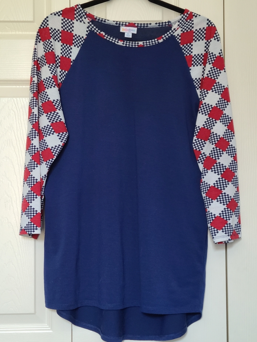 Patriotic Navy Tunic w/ Red & White Checkered Raglan Sleeves Baseball Tee Shirt